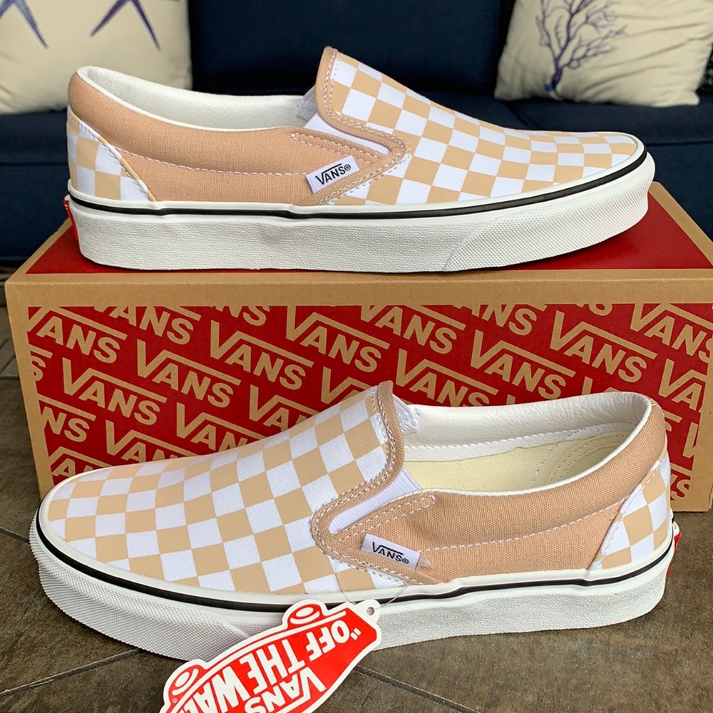 Vans Men’s Classic Slip-On (Checkerboard) Frappe/True Whit
VN0A38F7QC0
sneakers - Picture 11 of 16